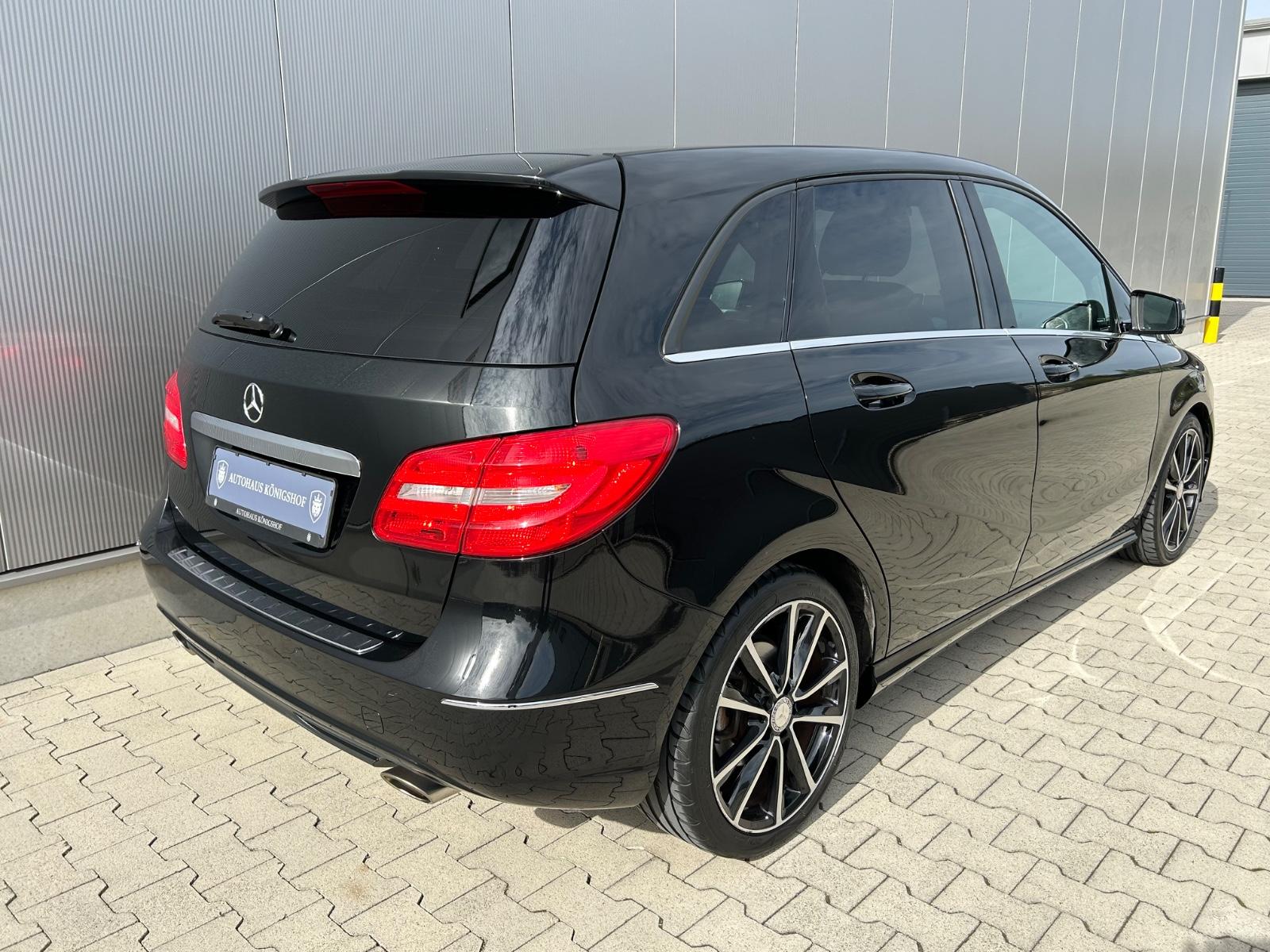 Mercedes-Benz B 180 AMG Line 2. Hand Navi Klima Teilleder USB