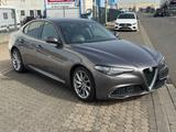 Alfa Romeo Giulia Super/Navi/Leder/Klima/PDC/Auto - Alfa Romeo Giulia mit Panoramadach