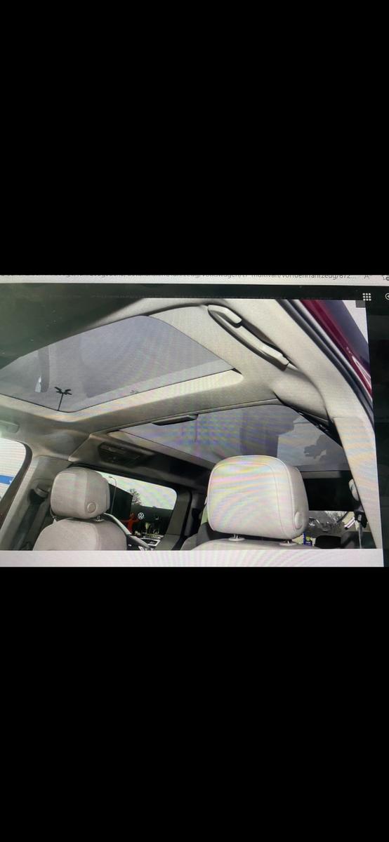 Volkswagen T7 Multivan 1,5 TSI OPF DSG Life Life/AHK/Harman