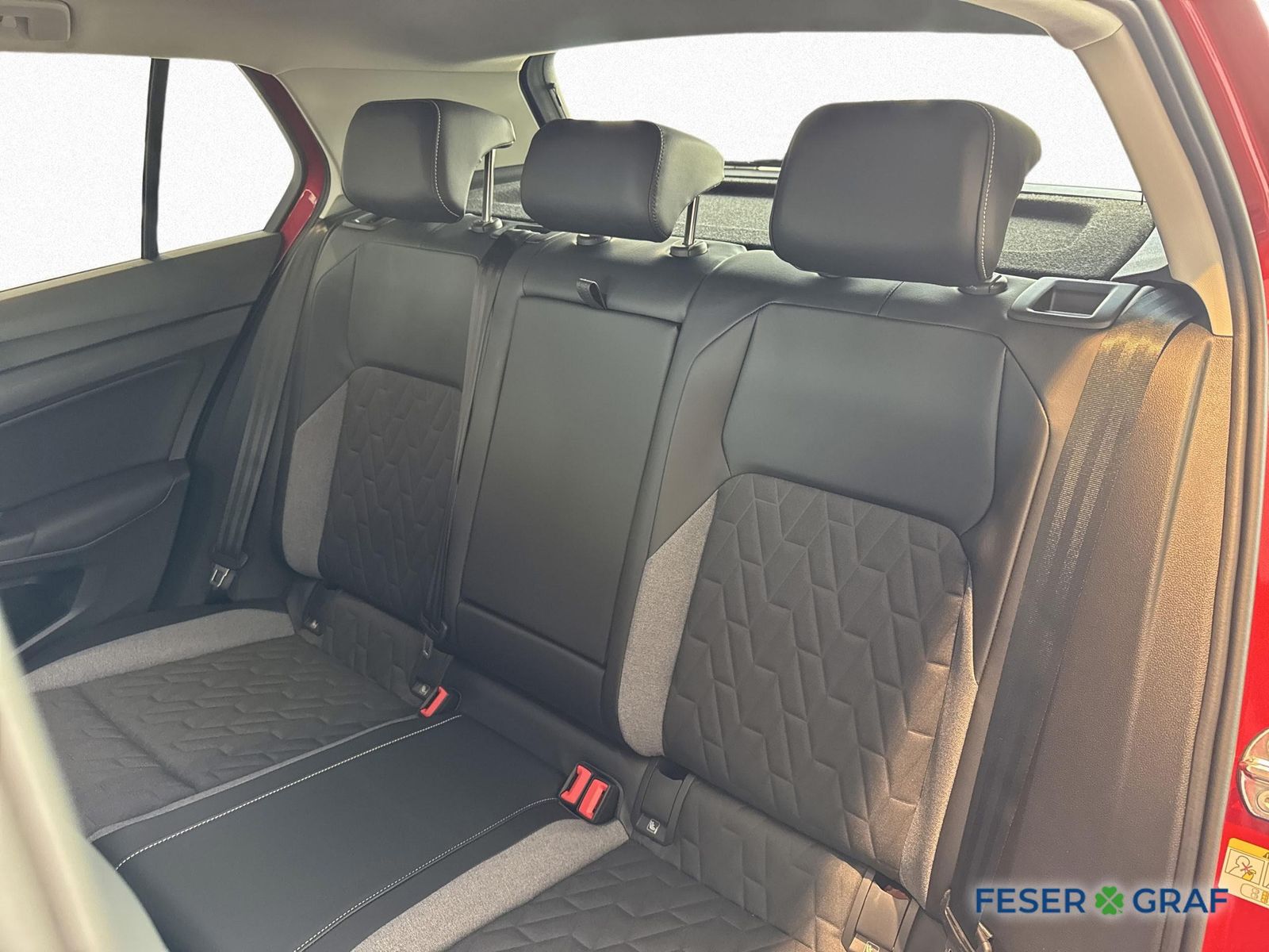 Volkswagen Golf - Bild 12