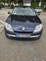 Renault Lagune - gebrauchte Renault Laguna aus dem Jahr 2009