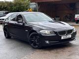 BMW 525d SCHECKHEFT / SERVICE NEU - BMW 525 aus 2010: 525d