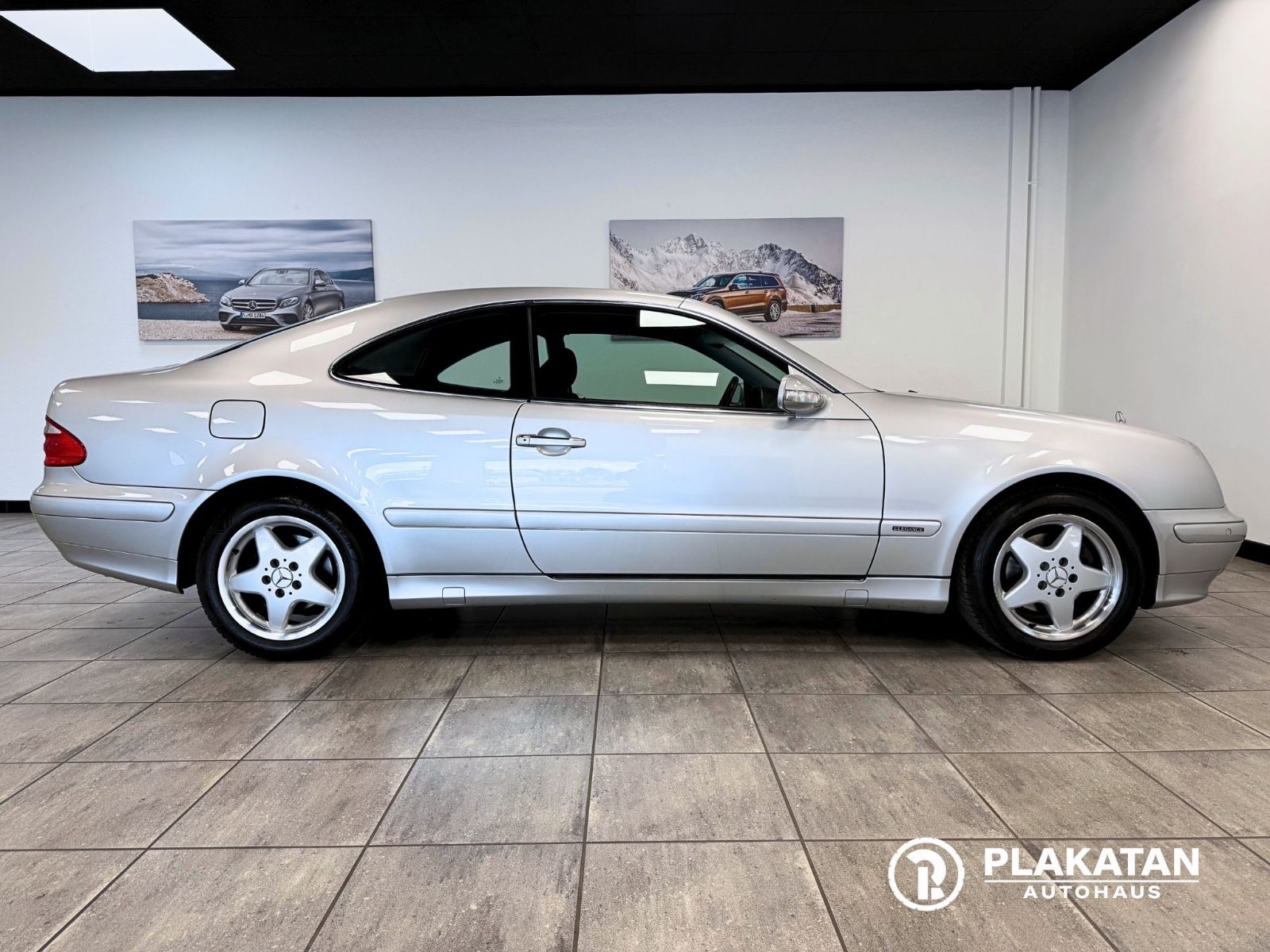 Fahrzeugabbildung Mercedes-Benz CLK 200 Kompressor Automatik Tempomat Klima