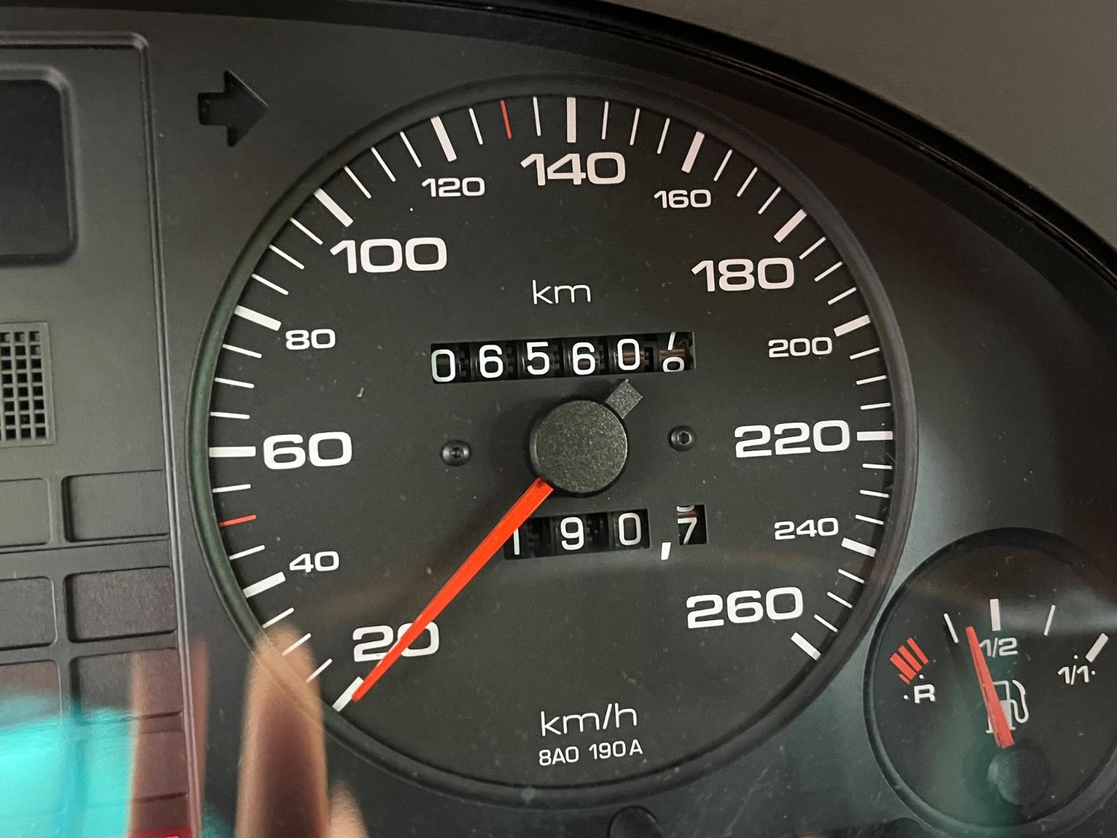 Audi 80 2.3 E Limo 5 Zylinder Motor mit Klimaanlage
