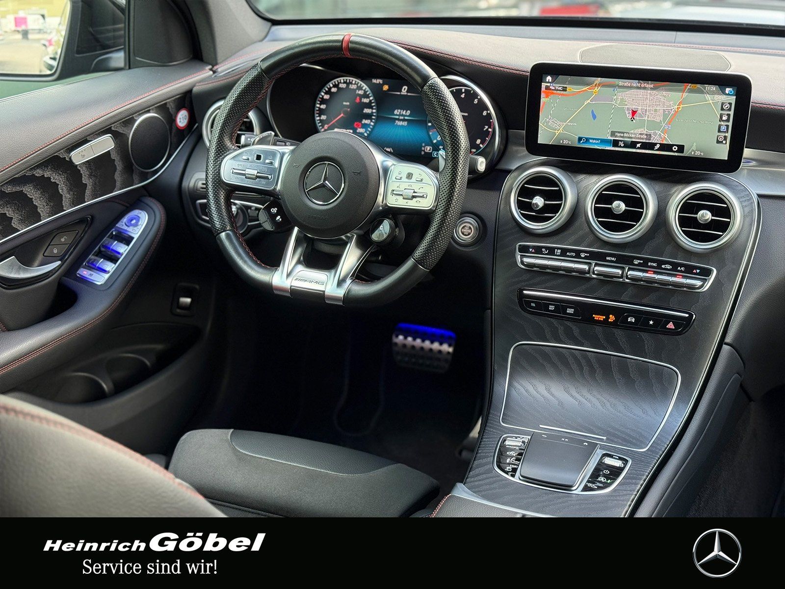 Fahrzeugabbildung Mercedes-Benz GLC 43 AMG*AHK*PANORAMA*AMBIENTE*NIGHTPAKET*
