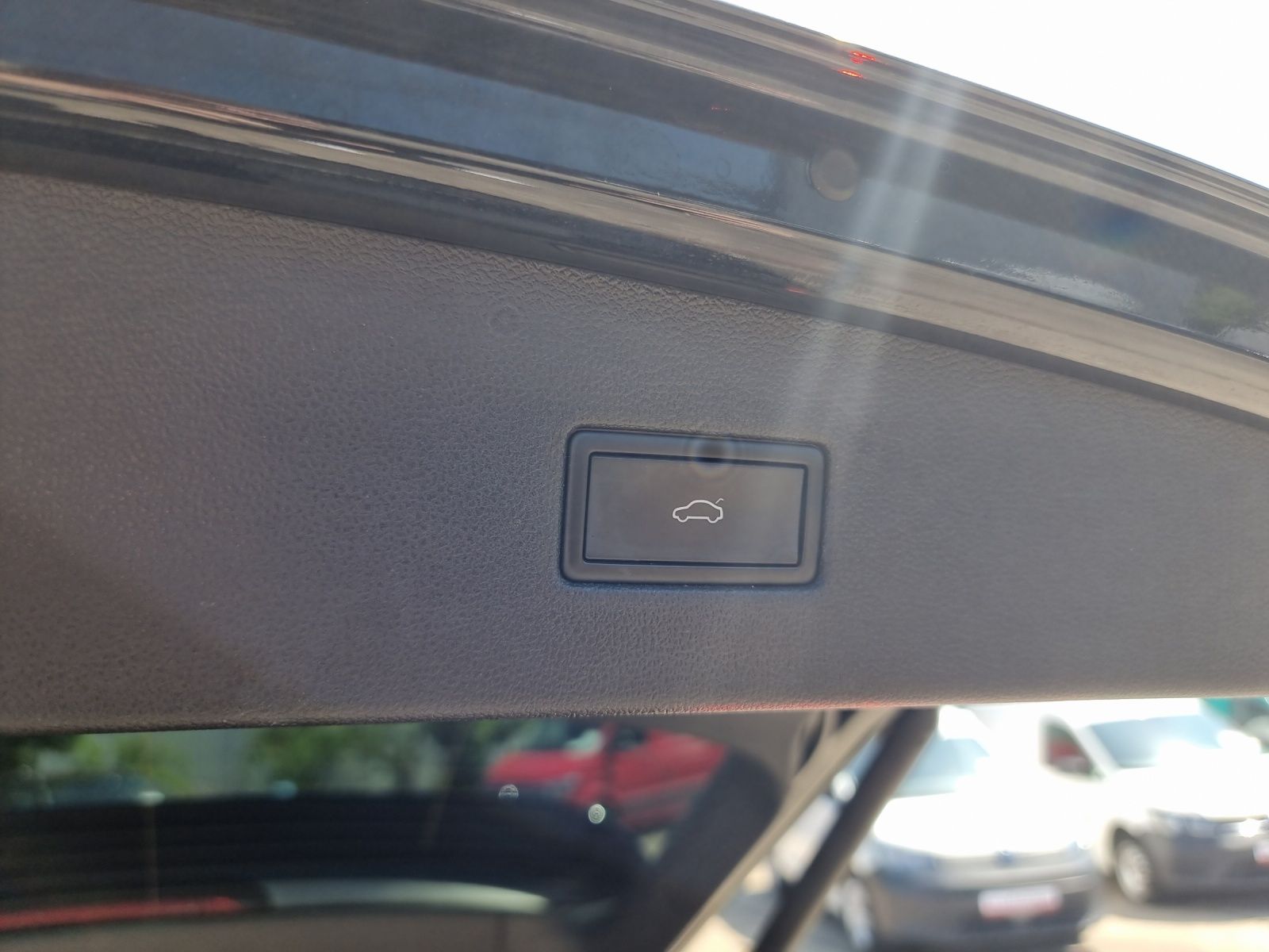 Fahrzeugabbildung Volkswagen Tiguan Allspace Highline 4M TDI DSG LED ACC 19"