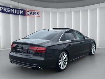 Audi S8 - 5