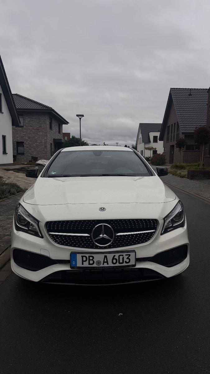 Mercedes-Benz CLA 200