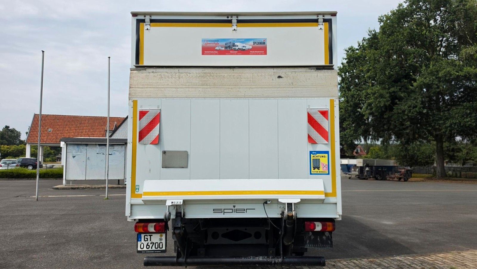 Fahrzeugabbildung Mercedes-Benz Atego 818 L Koffer LBW