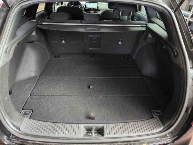 Fahrzeugabbildung Hyundai i30 FL Kombi (MY25) 1.0 T-GDI (100 PS) Advantage