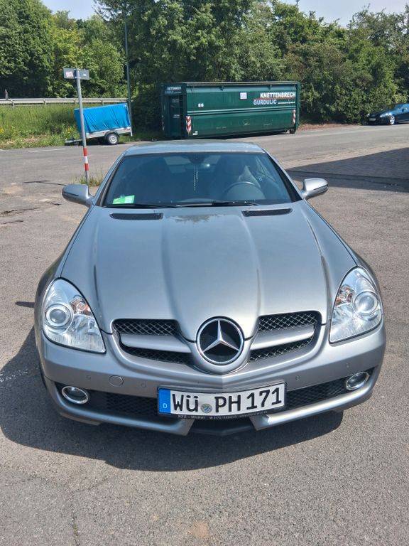 Mercedes-Benz SLK 200