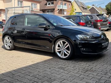 Volkswagen Golf - 3