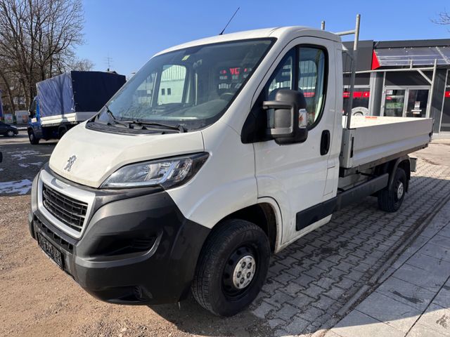 Peugeot Boxer Pritsche 335 L2 BlueHDi 130 1 Hand