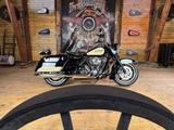 Harley-Davidson Road King Police FLHP 103er ABS - HARLEY-DAVIDSON ROAD KING POLICE