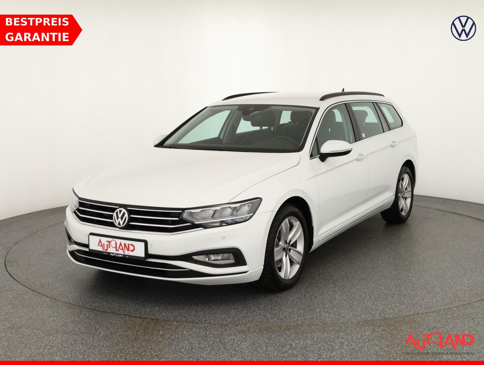 Volkswagen Passat Variant 2.0 TDI DSG LED Leder AHK Kamera