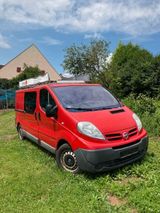 Nissan Primastar - Nissan Primastar: Van
