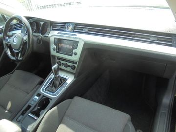 Volkswagen Passat Variant - 9