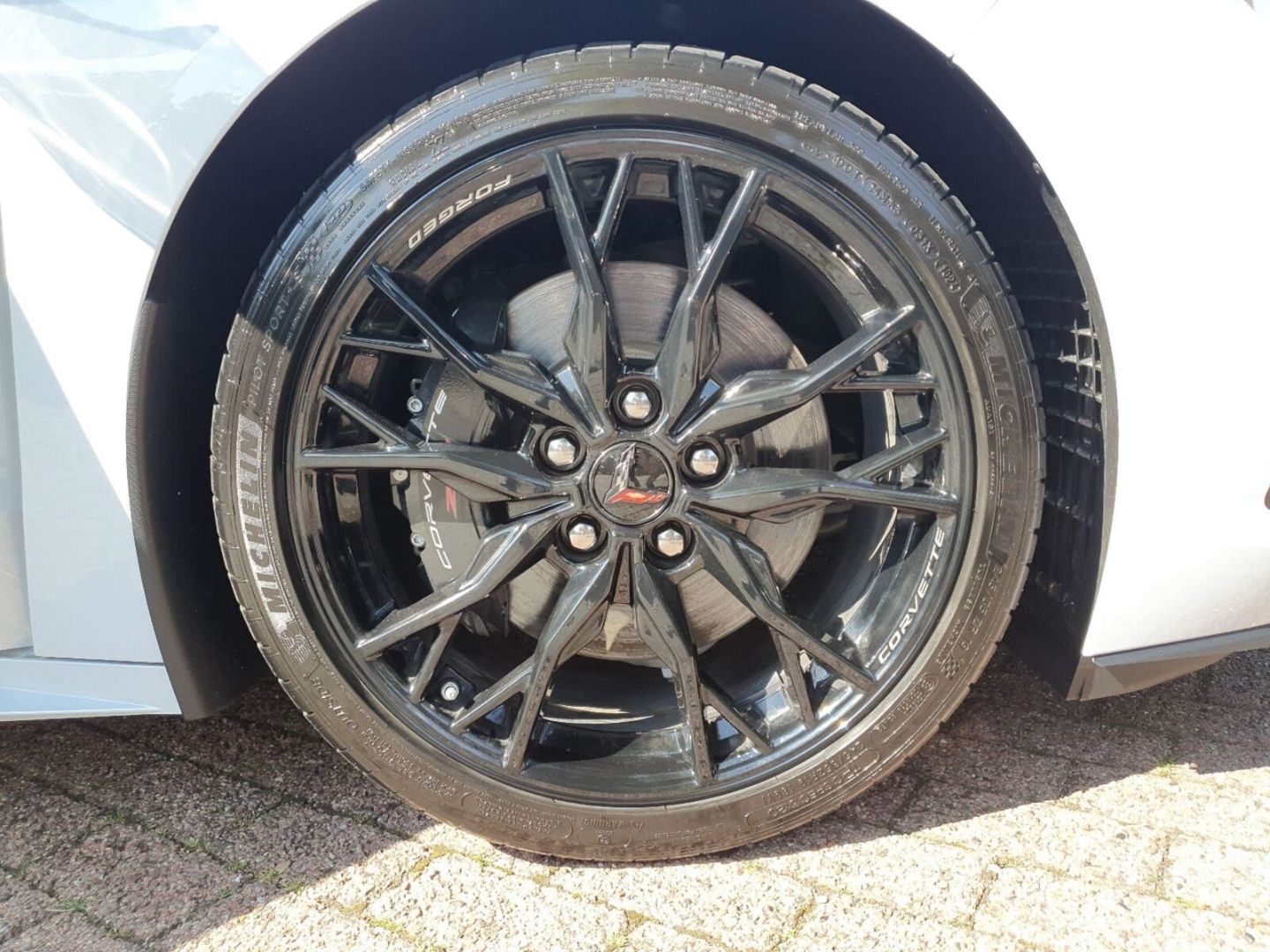Fahrzeugabbildung Corvette C8 Stingray - 6.2 V8 3LT - VOLL Europamodell