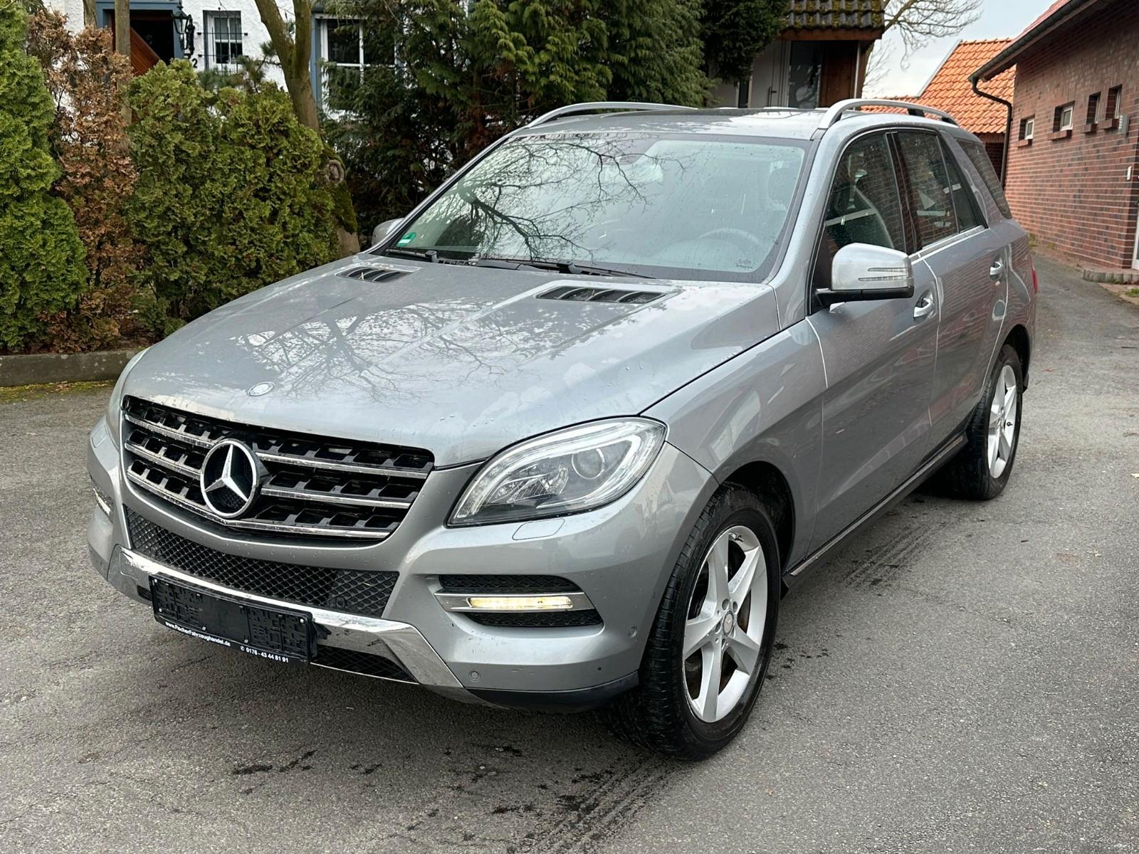 Mercedes-Benz ML 350 CDI BlueTec - Xenon - Navi - AHK