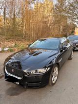 Jaguar XE 20d 180PS AWD Portfolio Automatik Portfolio - Jaguar XE Portfolio mit Diesel-Antrieb