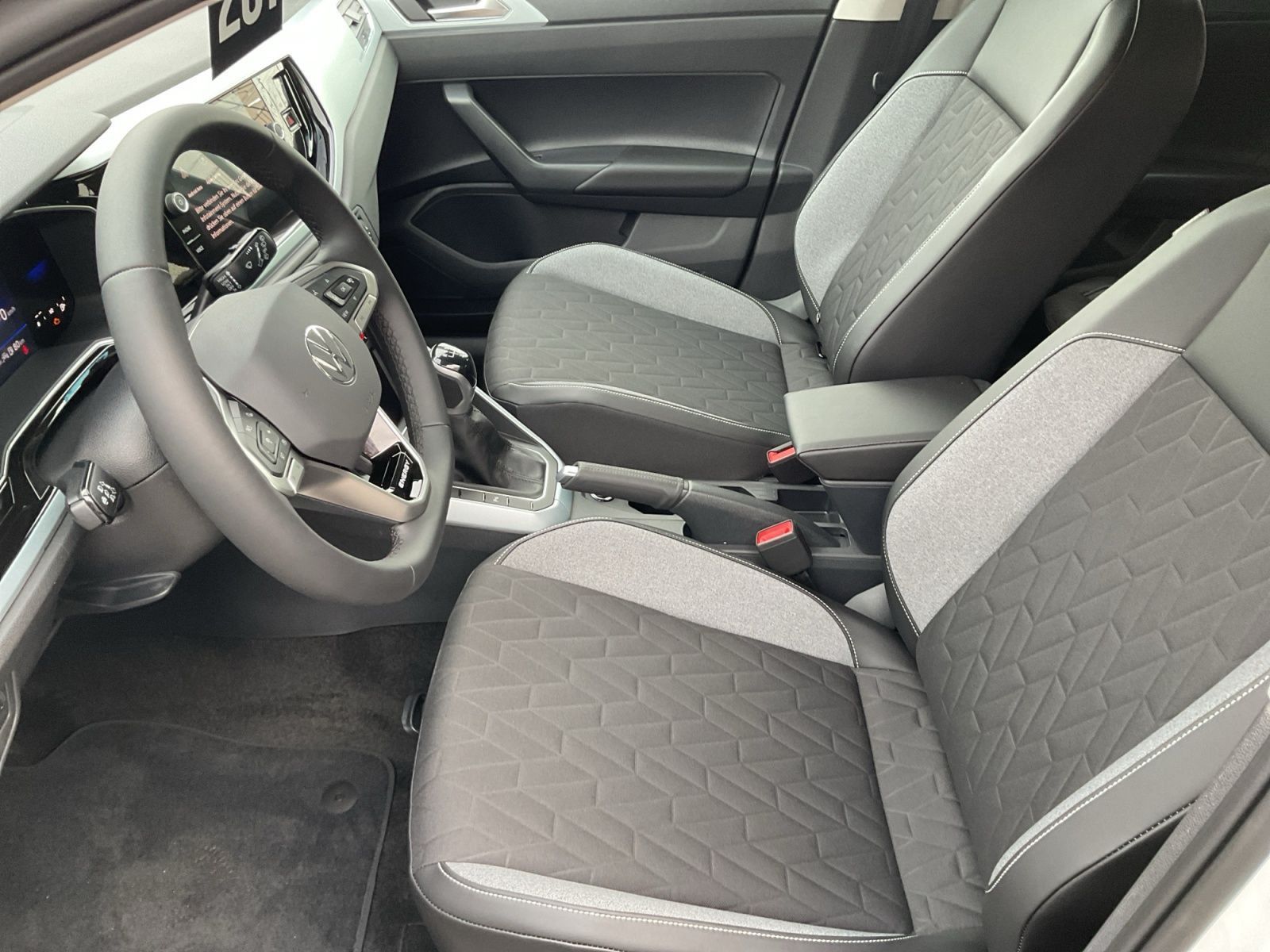 Volkswagen Polo - Bild 9