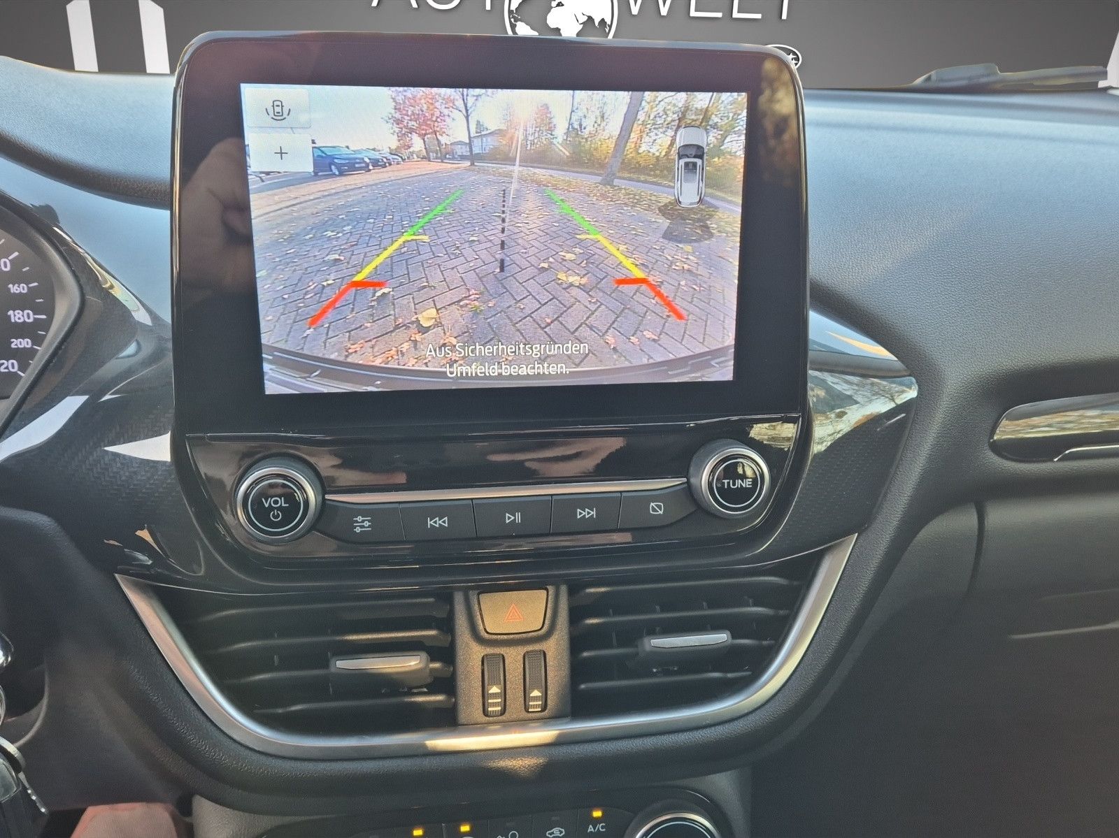 Fahrzeugabbildung Ford Puma Titanium/MASSAGESITZE/ACC/RFK/AHK