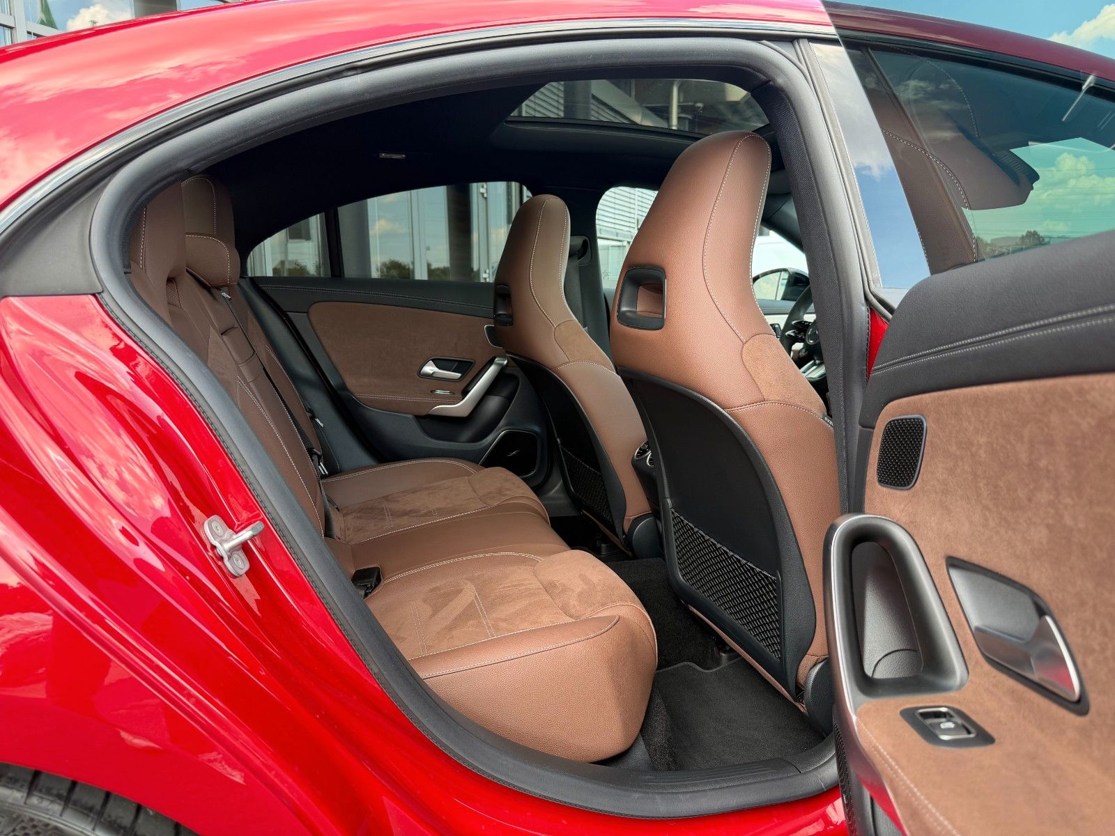 Fahrzeugabbildung Mercedes-Benz CLA 45 S AMG+Pano+Burm+Memory+Distr+HUD+360