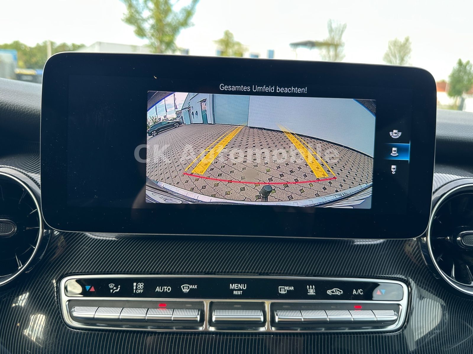Fahrzeugabbildung Mercedes-Benz V 250d EDITION 4MATIC lang/7 Sitze/Navi/LED/AHK