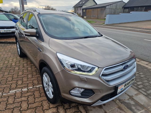 Ford Kuga Cool & Connect, AHK,Winterpaket