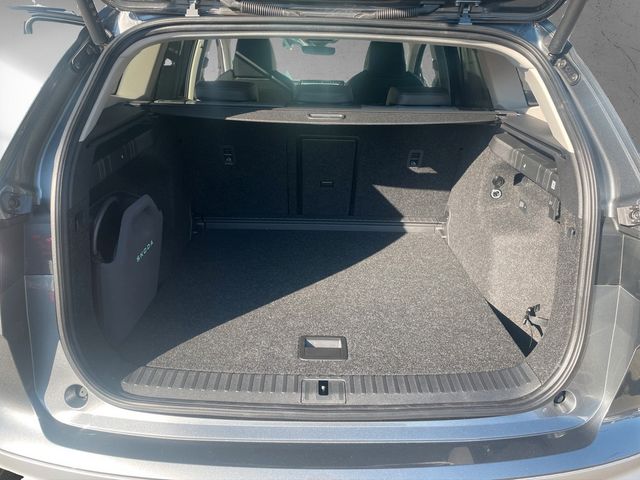 Skoda Enyaq 60 *0,25%*4xSHZ*AHK*MATRIX*WÄPU*2xSOFORT*