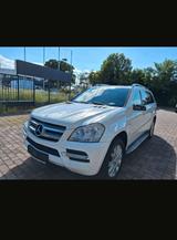 Mercedes-Benz GL 350 CDI 4MATIC  - weiße Mercedes-Benz GL 350