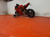 Ducati Panigale v4 - DUCATI PANIGALE V4