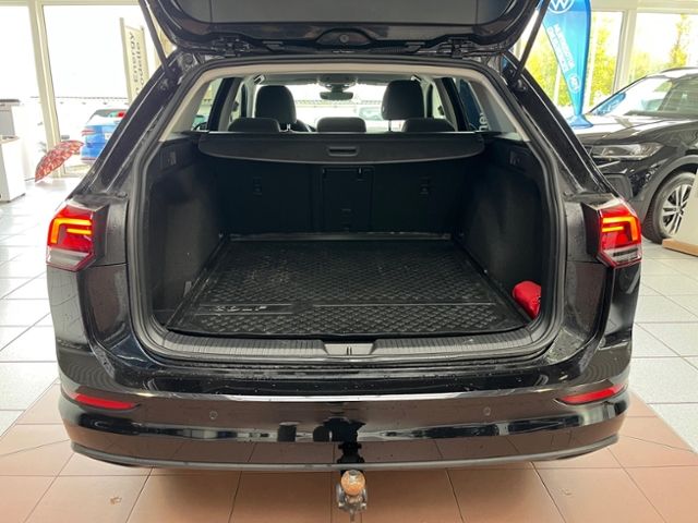 Fahrzeugabbildung Volkswagen Golf Variant 2.0 TDI DSG LIFE GJR ACC NAVI AHK