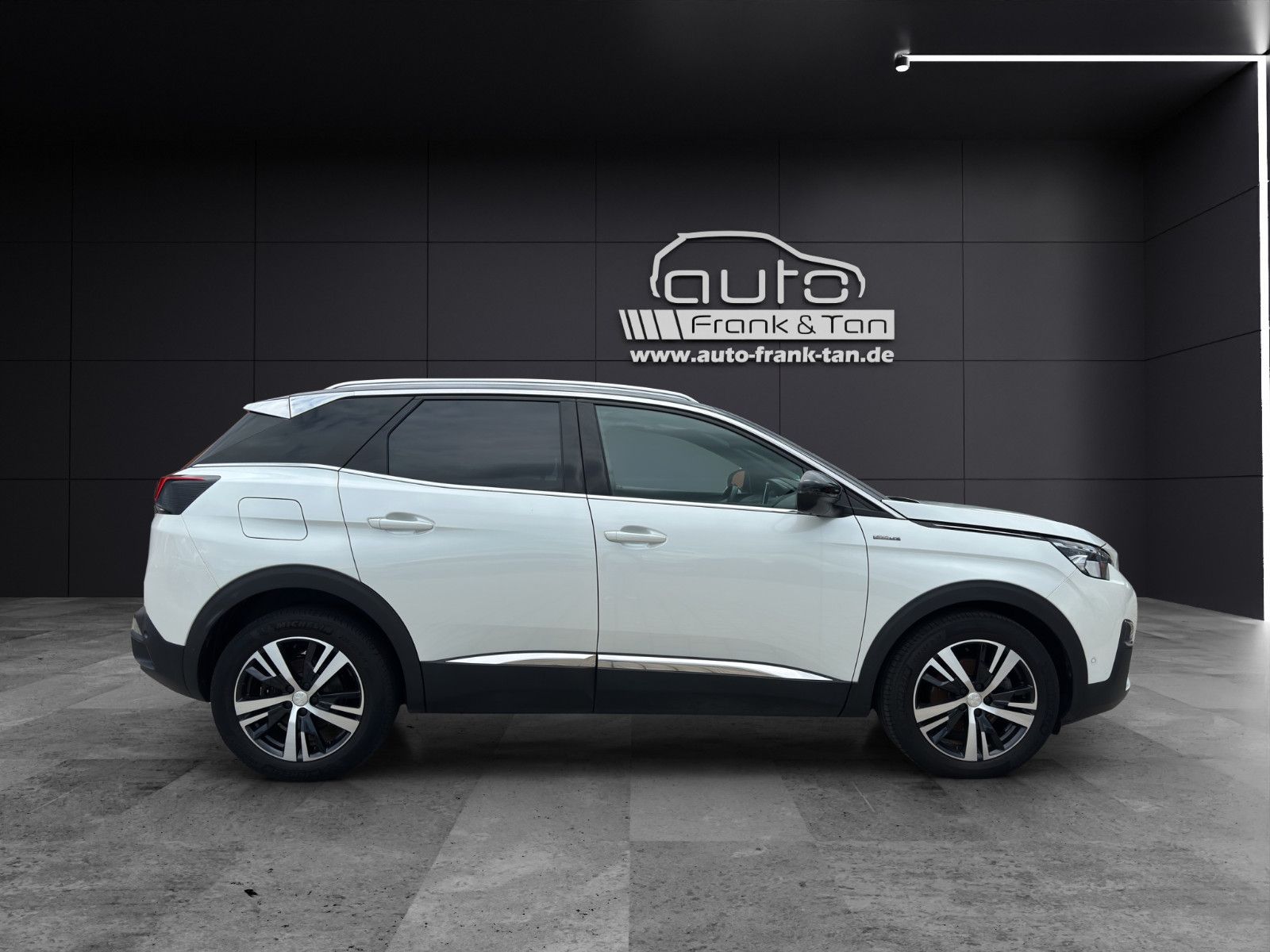 Fahrzeugabbildung Peugeot 3008 Allure*GT-Line*Navi*Pano*Spur*Totwinkel*360