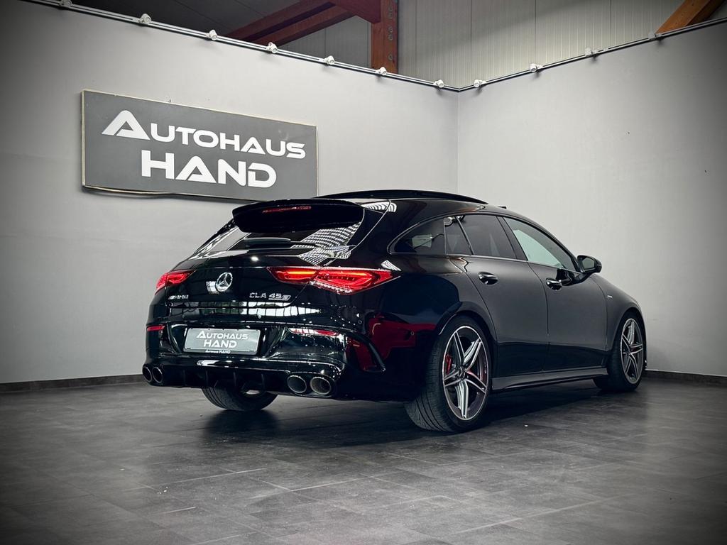 Mercedes-Benz CLA 45 AMG Shooting Brake