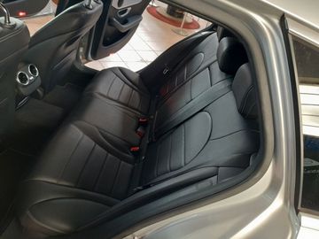 Mercedes C 220 - 10