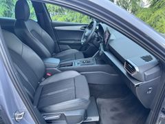 CUPRA Leon 1.5 eTSI DSG*PANORAMA*ACC*LED*DCC*