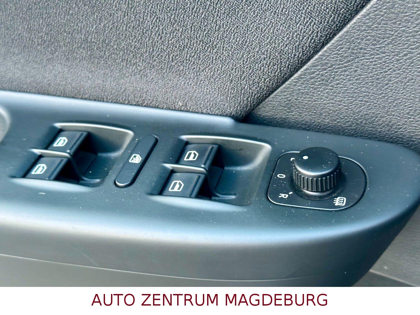 Volkswagen Passat Variant Comfortline AUTOMATIK*SITZHZG*AHK