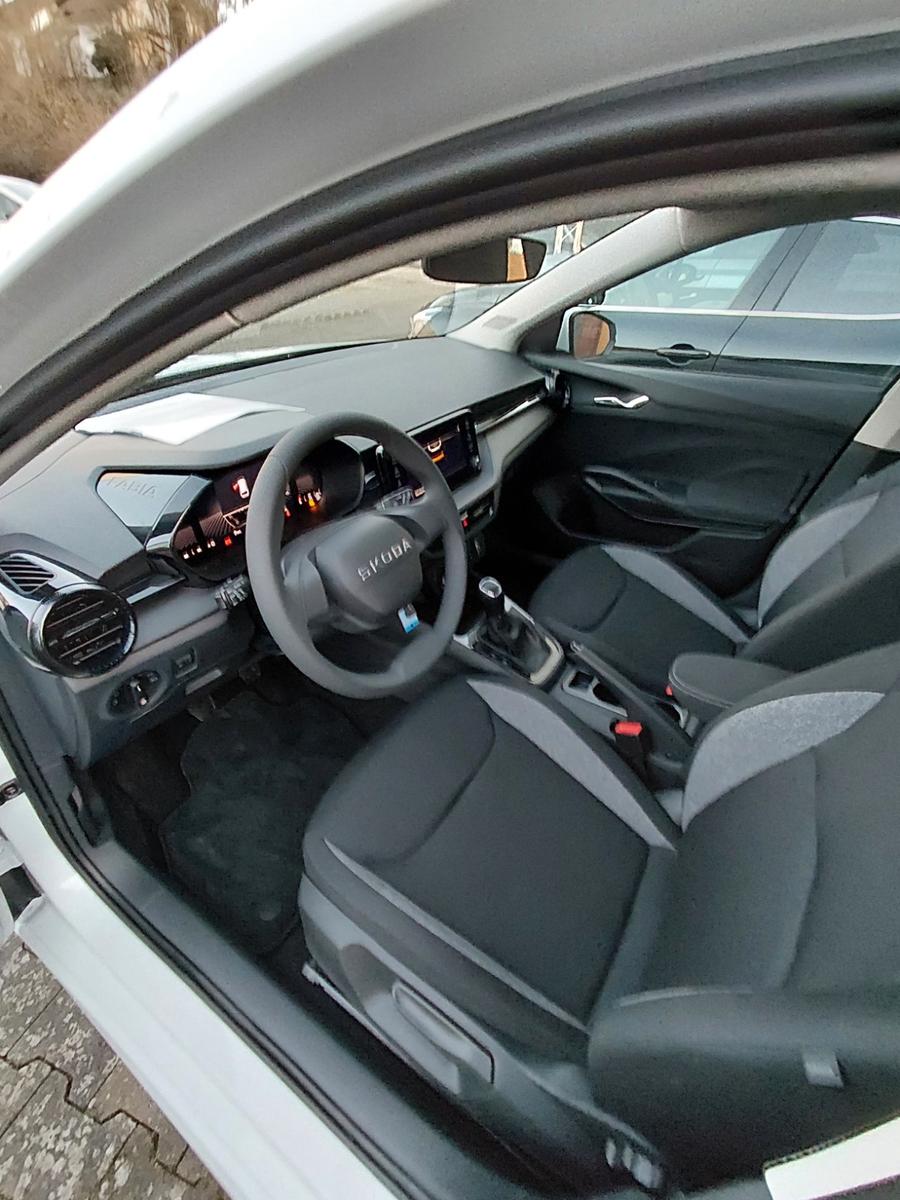 Skoda Fabia 1.0l TSI 85kW Drive mit TZ