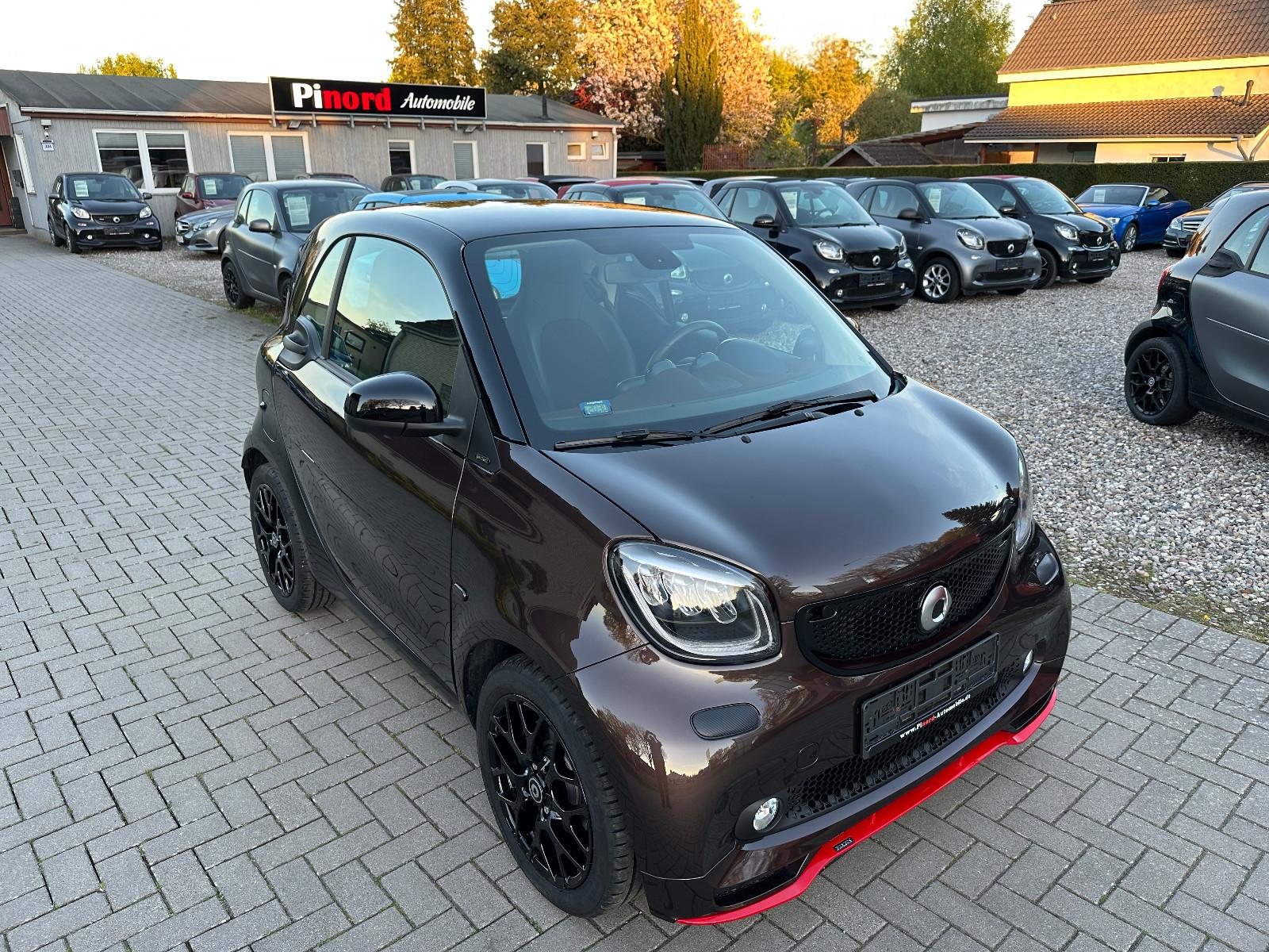 Smart ForTwo coupe Perfect SPORT-90PS-LED-NAVI-PANO