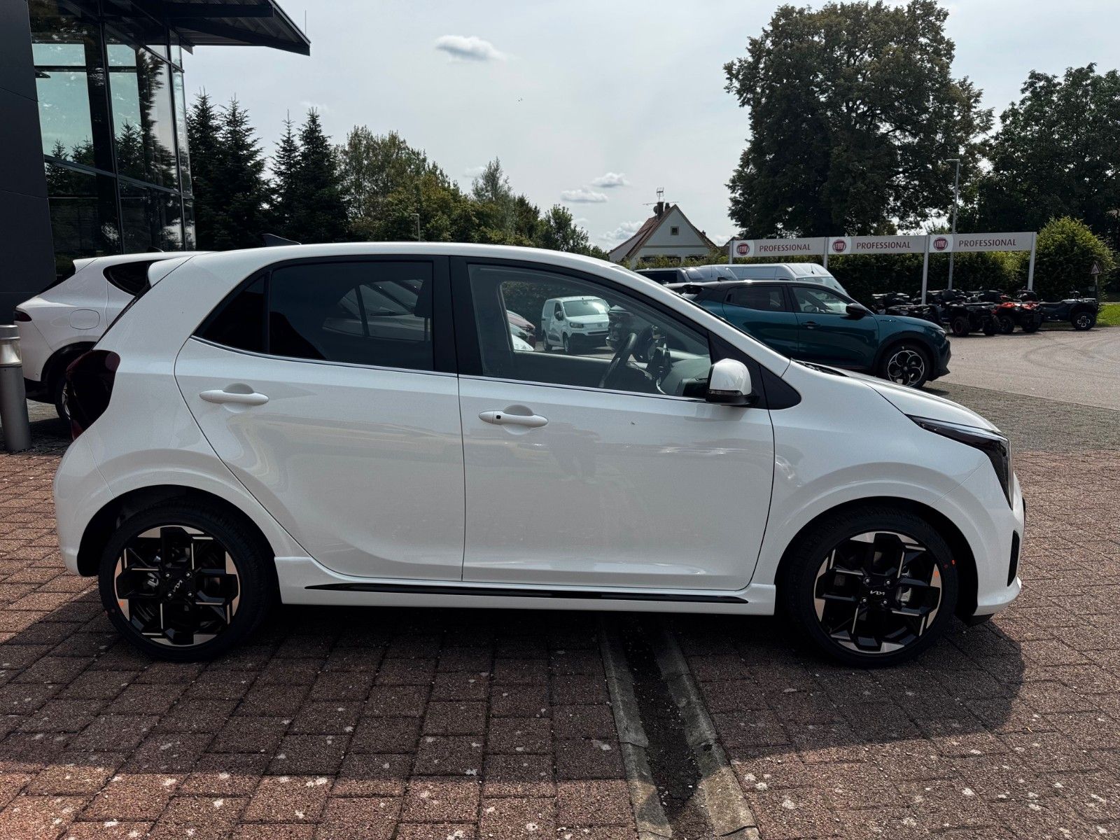 Fahrzeugabbildung Kia PICANTO PE2 1.0 AMT GT-LINE NAVI KAMERA LED