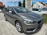 BMW 225xi Active Tourer Automatik Navi Allrad - BMW 225 Active Tourer aus 2015