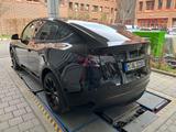 Tesla Model Y Long Range Dual Motor  - Tesla Model Y in München
