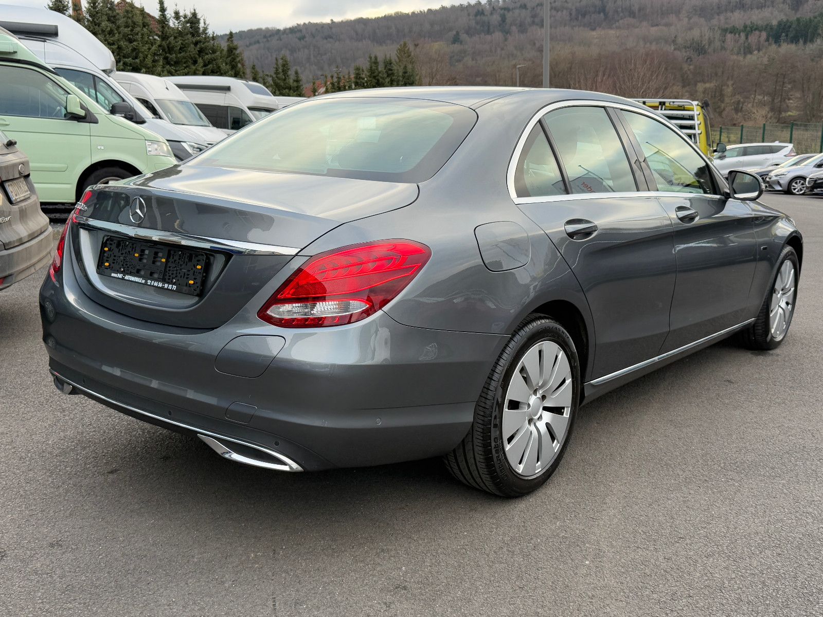 Fahrzeugabbildung Mercedes-Benz C 300de Limo Avantgarde Hybrid 9G DAB GRA Navi