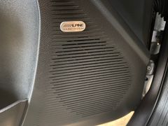Fahrzeugabbildung Dodge Challenger 5,7L V8 Hemi 20" Schmidt KAW Federn
