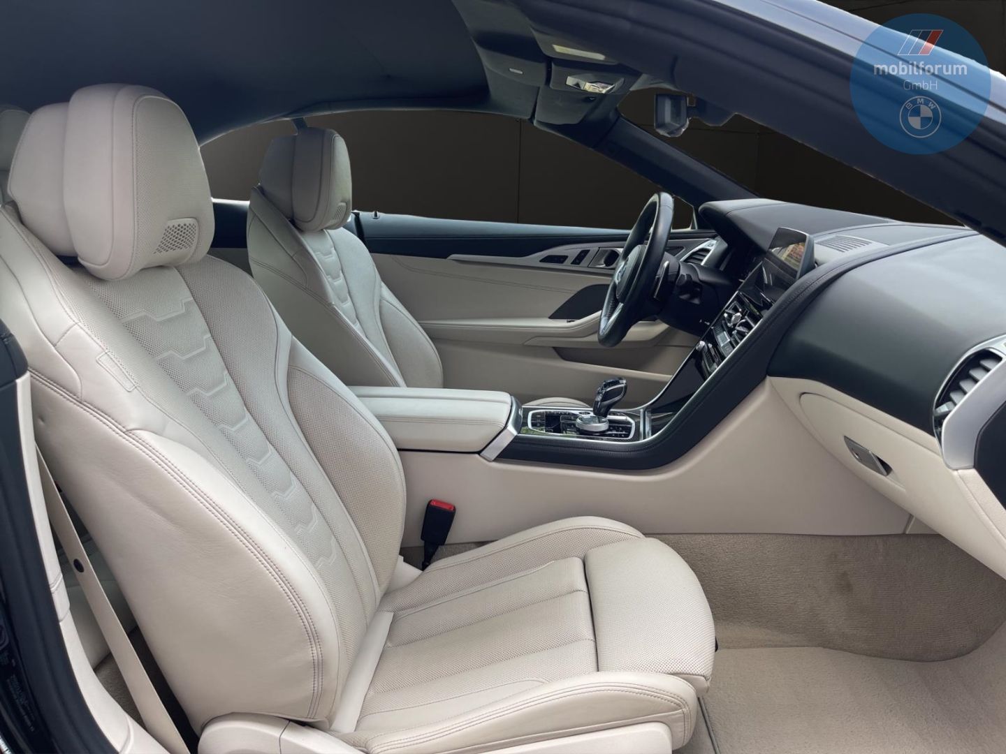 BMW 840 i xDrive Cabrio M-Sport Soft Close StandHZG foto 2