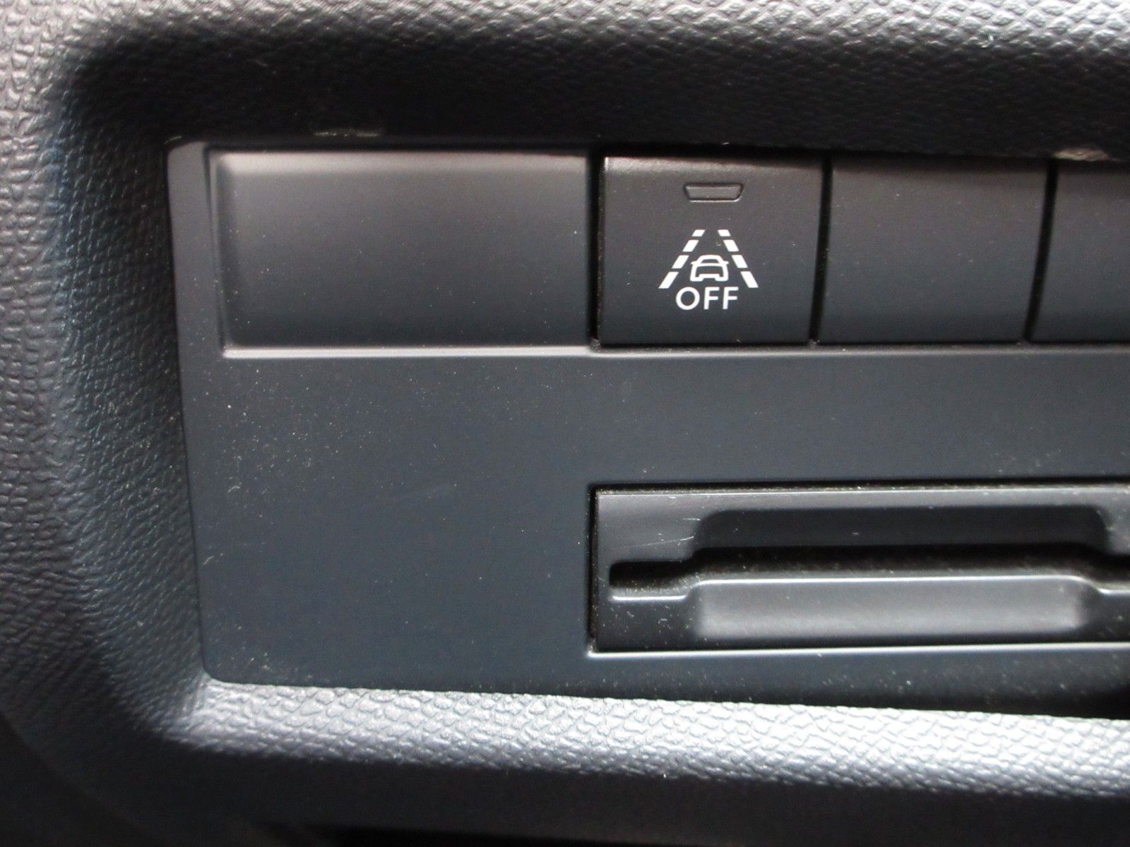 Fahrzeugabbildung Citroën C5 Aircross 1.2T LED/NAVI/SHZ/LEDER/R´CAM