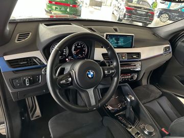 Fahrzeugabbildung BMW X1 xD 25d M Sport SAG Kamera HUD Panorama Navi+