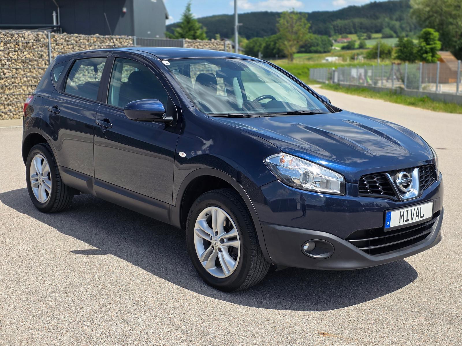 Nissan Qashqai 2.0i/Automatik/Scheckheft