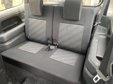 Bild 18 Suzuki Jimny Jimny*FRONTAUFNAHME*ALLRAD*AHK*AT*KLIMA*1HD*MWST
